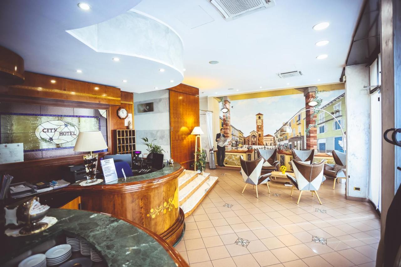 Hotel City キヴァッソ エクステリア 写真