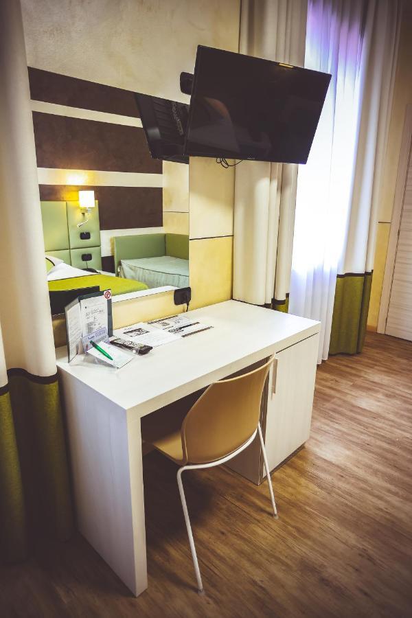 Hotel City キヴァッソ エクステリア 写真